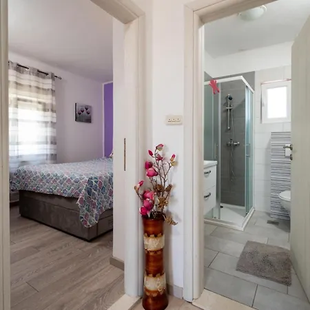 Lucija Apartment Trogir