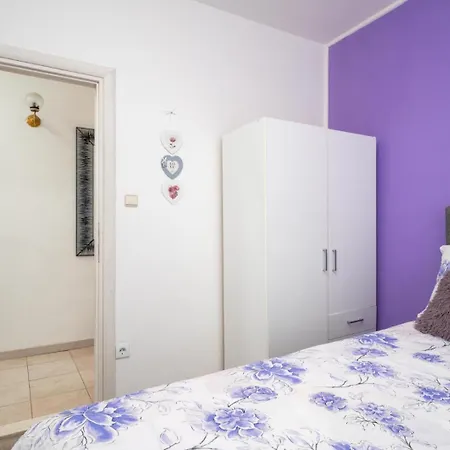 Lucija Apartment *